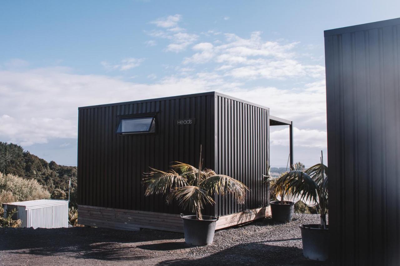 Aotearoa Surf Eco Pods Hotel Te Arai Bagian luar foto