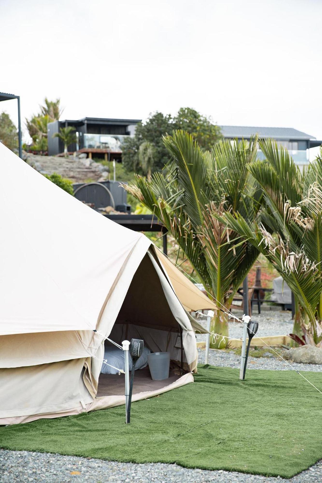 Aotearoa Surf Eco Pods Hotel Te Arai Bagian luar foto