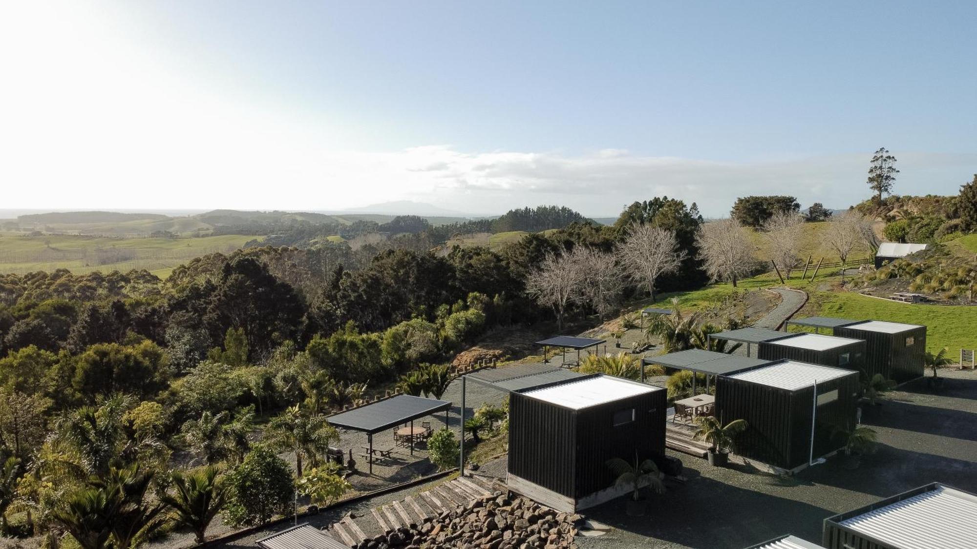 Aotearoa Surf Eco Pods Hotel Te Arai Bagian luar foto