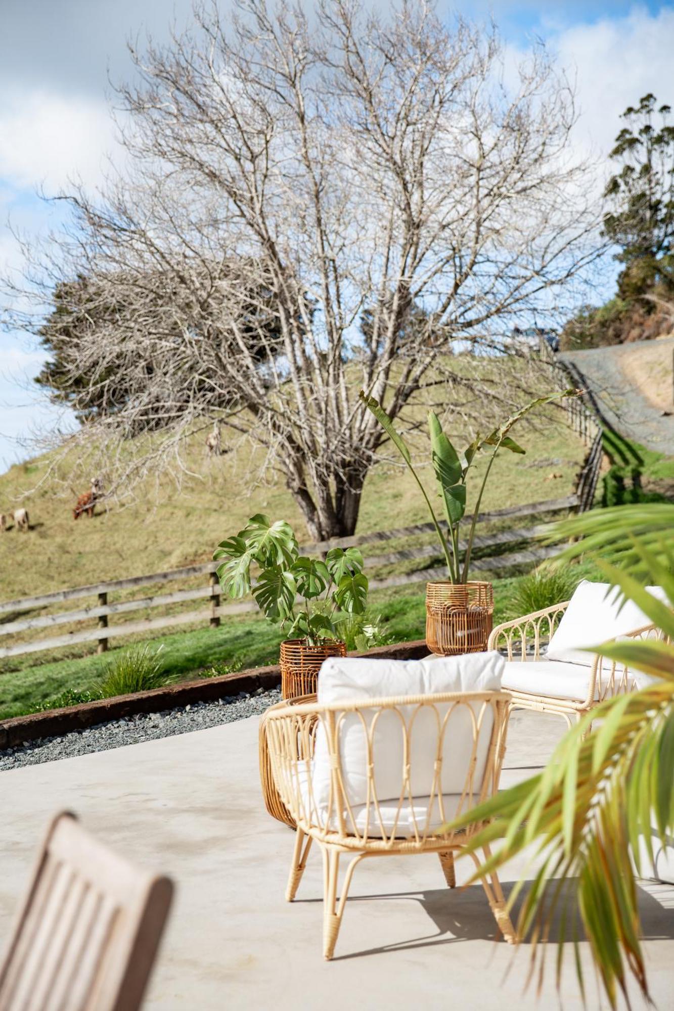 Aotearoa Surf Eco Pods Hotel Te Arai Bagian luar foto